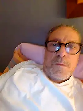 Deddyitalia3p online show from September 27, 9:20 pm