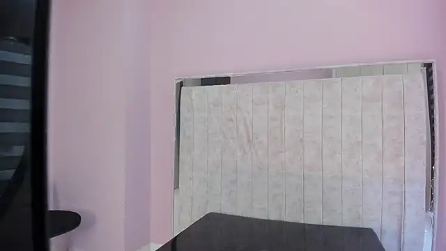 Snapshot of Elaine87_ chatting on October 30, 7:03 pm Elaine87 online show from October 30, 7:03 pm