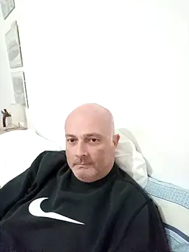 Snapshot of Alexis_Bull chatting on November 26, 5:58 pm Alexis Bull online show from November 26, 5:58 pm