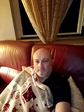 Snapshot of Alexis_Bull chatting on January 9, 12:02 am Alexis Bull online show from January 9, 12:02 am