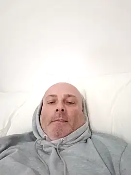 Snapshot of Alexis_Bull chatting on February 11, 3:06 pm Alexis Bull online show from February 11, 3:06 pm