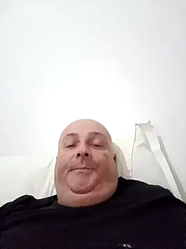 Snapshot of Alexis_Bull chatting on February 16, 1:13 am Alexis Bull online show from February 16, 1:13 am