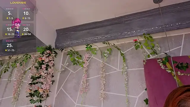 Snapshot of MilleyJones chatting on November 3, 8:10 pm MilleyJones online show from November 3, 8:10 pm