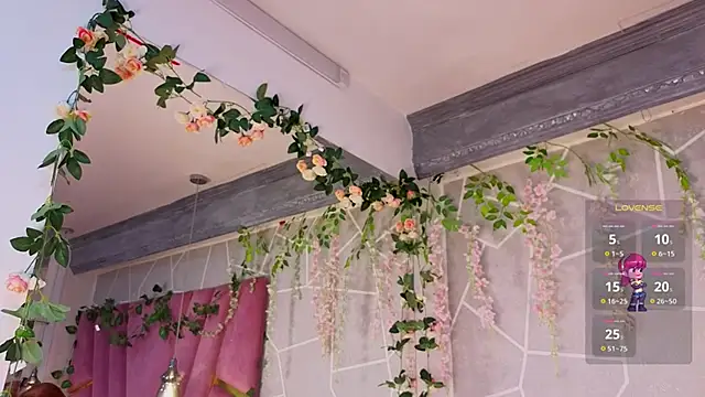 Snapshot of MilleyJones chatting on November 12, 7:46 pm MilleyJones online show from November 12, 7:46 pm