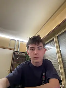 Snapshot of colar55x chatting on March 19, 12:04 am colar55x online show from March 19, 12:04 am