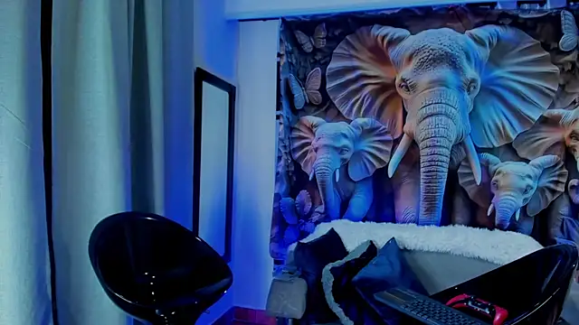 Lukas Green online show from October 2, 6:42 am