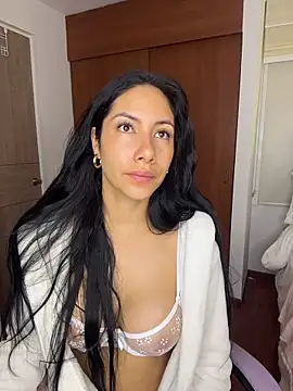 ArianaReynoldss online show from February 16, 10:11 am