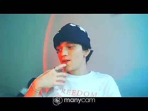 santihot089 online show from October 18, 9:37 pm