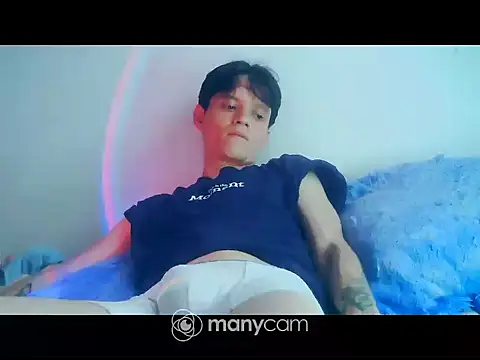 santihot089 online show from February 4, 8:14 pm