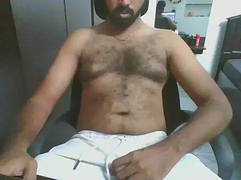 lovelyakash69 online show from April 13, 10:43 am