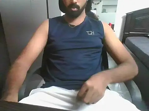 Snapshot of lovelyakash69 chatting on June 6, 10:42 am lovelyakash69 online show from June 6, 10:42 am