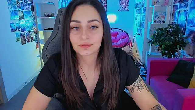 Snapshot of ValeriiMills chatting on February 16, 3:52 pm ValeriiMills online show from February 16, 3:52 pm