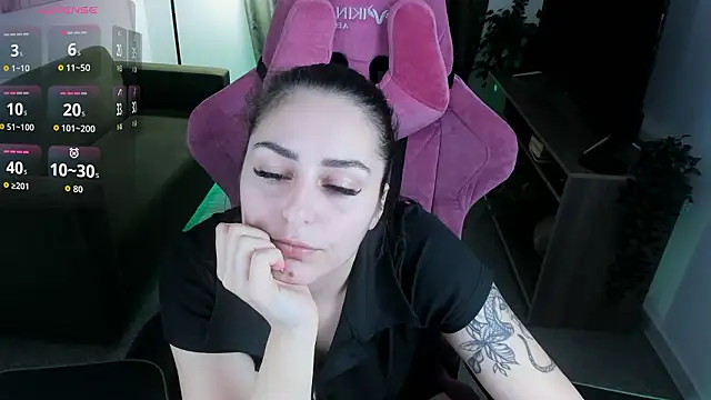 ValeriiMills online show from March 30, 3:02 pm