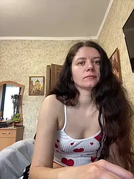 Snapshot of MariannaSida chatting on February 16, 8:32 am MariannaSida online show from February 16, 8:32 am