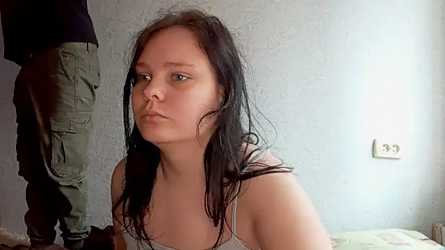 Snapshot of SweetPiggyx chatting on May 1, 9:58 am SweetPiggyx online show from May 1, 9:58 am