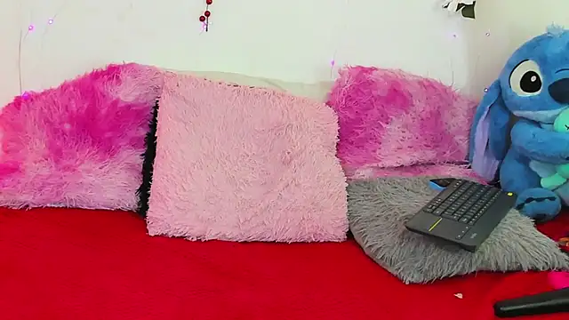 Snapshot of Rihanna_Flex chatting on February 22, 5:55 pm Rihanna Flex online show from February 22, 5:55 pm