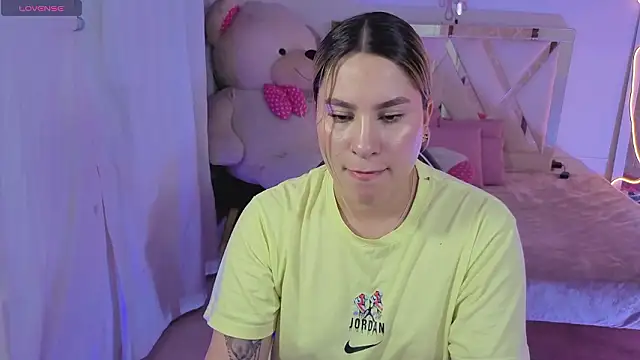 saaya tay online show from March 27, 3:45 am