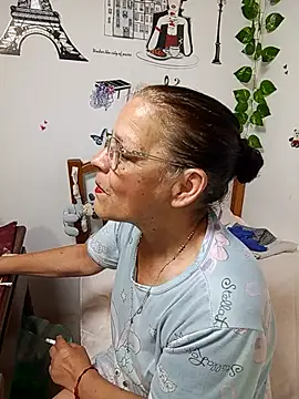 katrina perez online show from March 17, 9:34 am