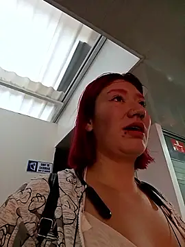 Snapshot of Cerecitaa02_ chatting on February 5, 11:48 am Cerecitaa02 online show from February 5, 11:48 am