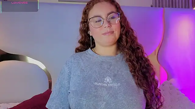 AmmberJones online show from January 14, 1:06 pm