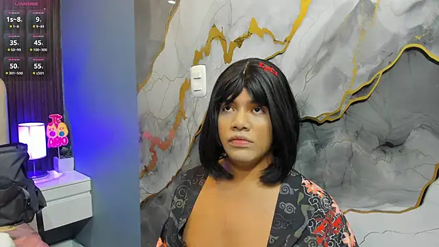 Snapshot of Sasha__moore chatting on October 30, 7:58 pm Sasha moore online show from October 30, 7:58 pm