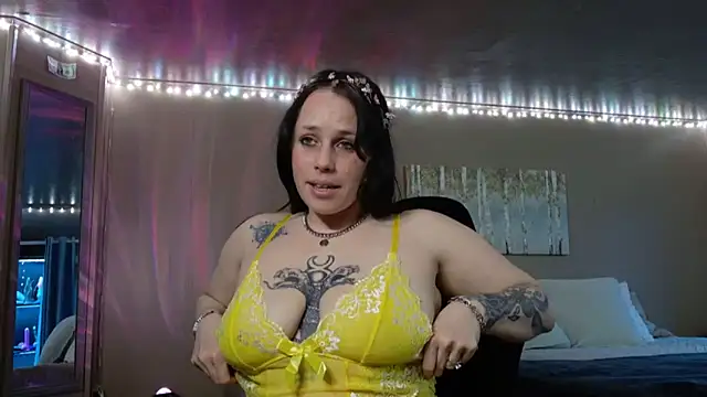 mavismable online show from April 5, 3:36 am