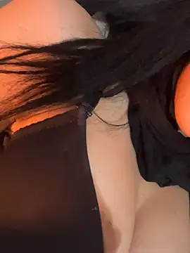 QueenLujaine online show from April 12, 8:58 pm