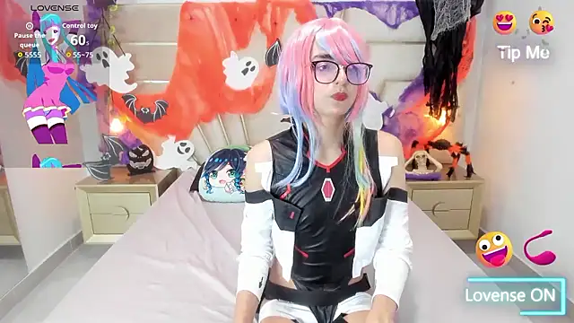 NoahPuff online show from October 5, 4:44 am