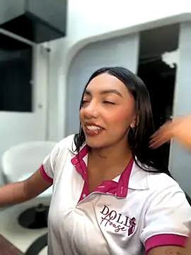 ImAshley1 online show from October 18, 6:30 pm