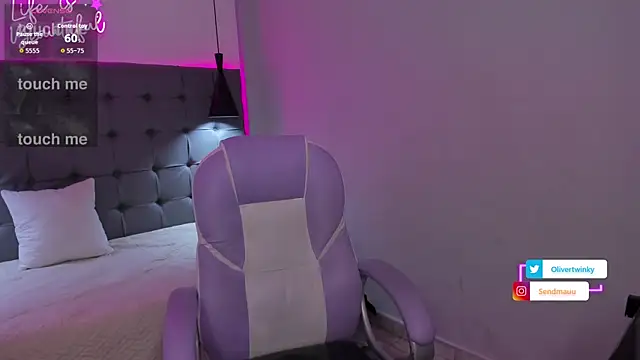 OliverTwinky online show from November 11, 1:27 am