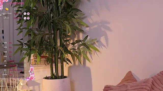 RubyxBanks online show from September 15, 12:21 am