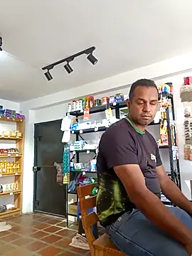 elnegro707070 online show from November 23, 2:39 pm