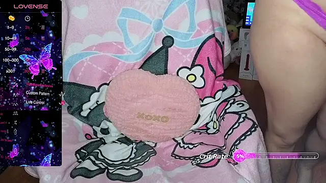 w3tkittty online show from October 21, 10:54 pm