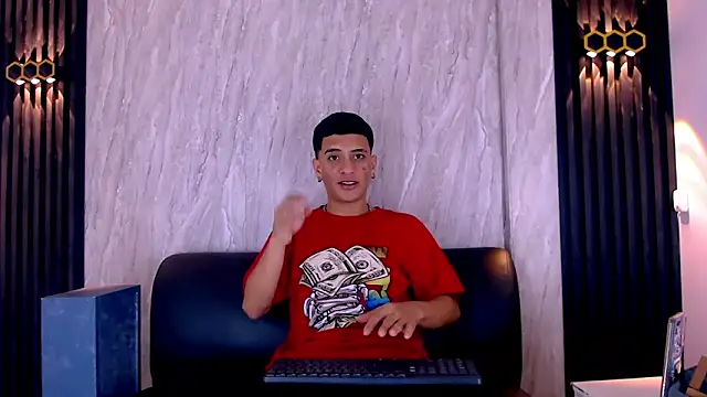 Matt Ruso online show from November 17, 3:56 am