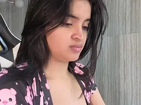 Snapshot of clementine_t chatting on November 24, 12:38 pm clementine t online show from November 24, 12:38 pm