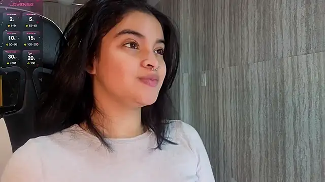 Snapshot of clementine_t chatting on November 27, 12:51 pm clementine t online show from November 27, 12:51 pm