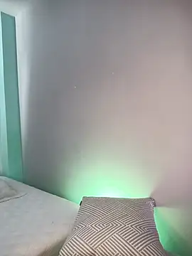 Alicia Montess online show from September 22, 2:08 pm