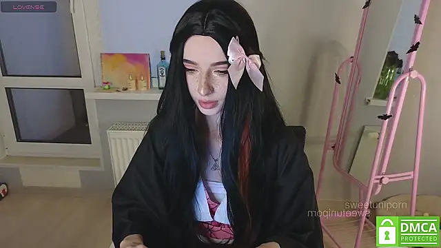 sweetuniporn online show from January 16, 6:28 am