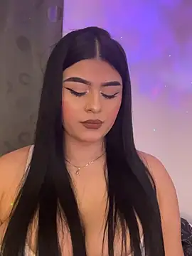 Snapshot of Kariina__69 chatting on June 24, 1:43 pm Kariina 69 online show from June 24, 1:43 pm