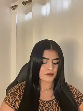 Snapshot of Kariina__69 chatting on July 17, 8:35 pm Kariina 69 online show from July 17, 8:35 pm