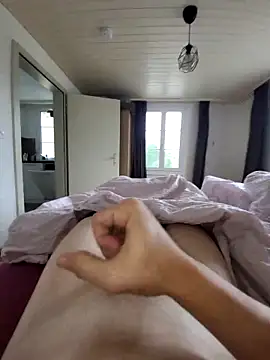 Snapshot of geilerschwanz556r7 chatting on September 11, 10:26 am geilerschwanz556r7 online show from September 11, 10:26 am