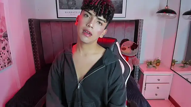 Niick Twink online show from September 18, 5:04 pm