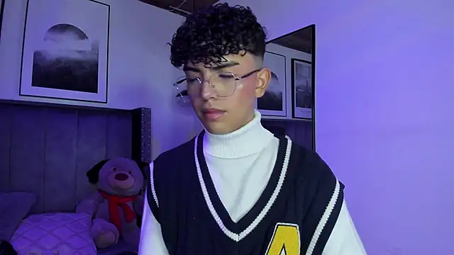 Niick Twink online show from September 26, 8:02 pm