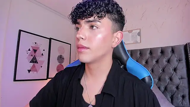 Niick Twink online show from October 4, 3:48 am