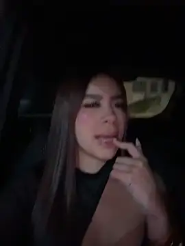 Cristina pinkk online show from April 11, 1:32 am