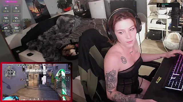 Horny Makima online show from October 11, 9:30 am