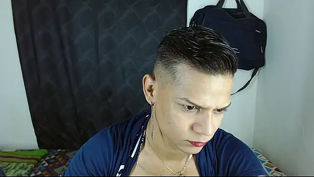 axce1 boy24 online show from October 21, 12:50 pm