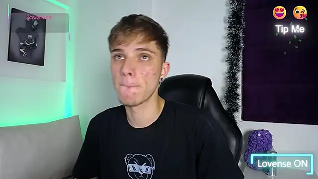 Robbin Blaze online show from December 20, 3:02 am