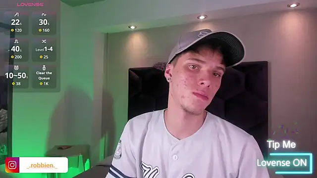 Robbin Blaze online show from April 13, 4:29 am