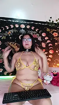 Snapshot of Maddy_rosse12 chatting on March 13, 4:24 pm Maddy rosse12 online show from March 13, 4:24 pm